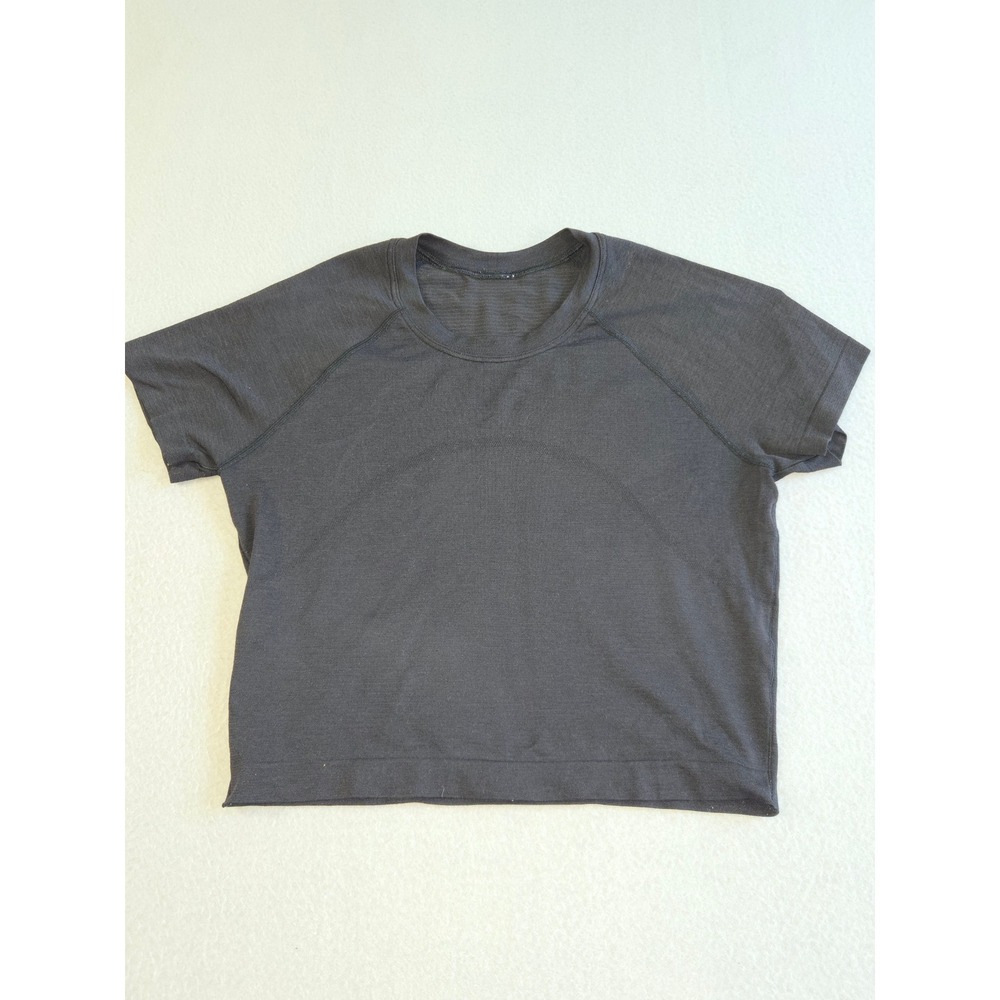 Lululemon Swiftly Tech 2.0 Race Length Shirt Women 4 Black Short Sleeve Athletic